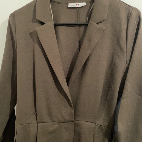 Women’s Romper - Picture 3 of 3